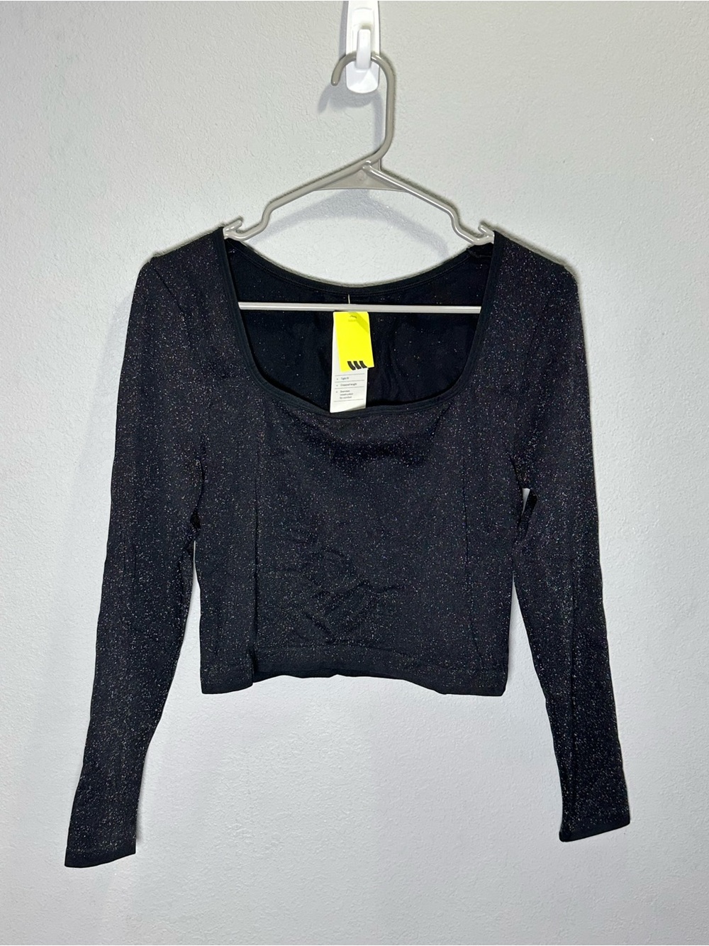 all in motion Black Sparkle Long-Sleeve Scoop Crop Top